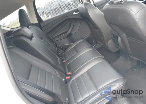 2016 Ford Escape Titanium из США, поврежденный, VIN 1FMCU9J97GUB07712